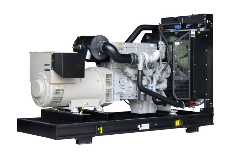 太湖柴油发电机组租赁出租机油底壳正确清洗方法