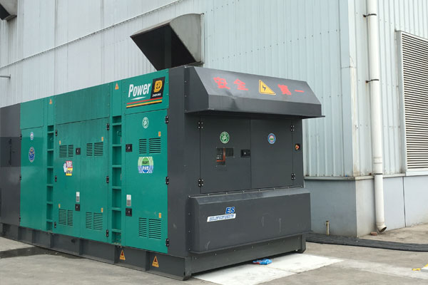 太湖燃油滤清器的更换流程是怎样的？