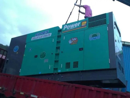 太湖柴油发电机组转速不稳定时，如何对发动机进行维护？