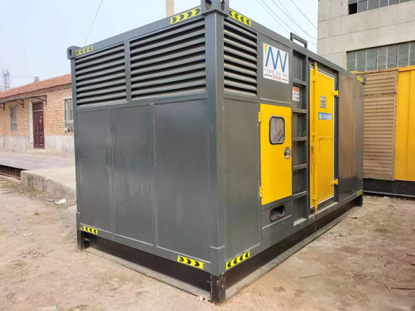 太湖进行柴油发电机组电瓶性能测试时，有哪些注意事项？