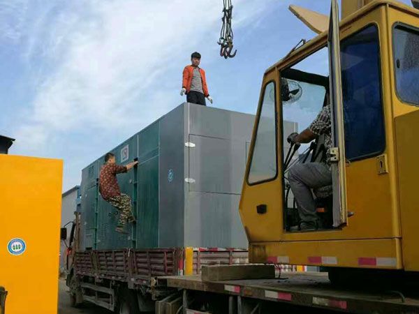 太湖更换水冷式机油散热器密封件的操作流程是怎样的？