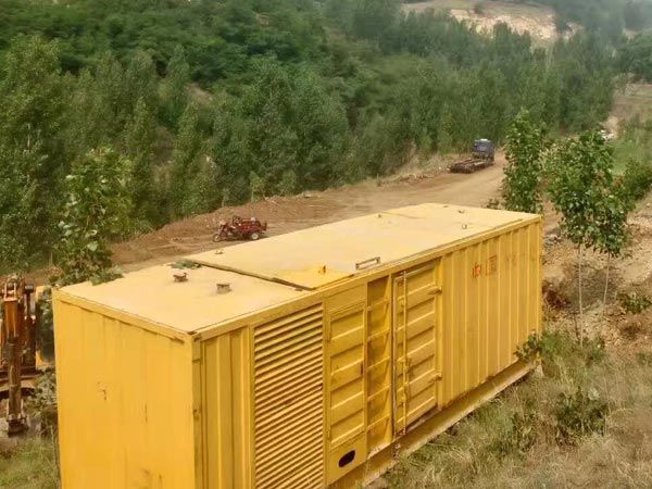 太湖柴油发电机组冬季日常维修注意事项？